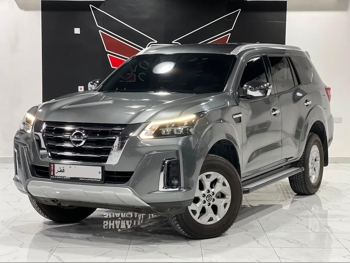 Nissan Xterra Titanium 2024 Automatic 12,000 Km 6 Cylinder Four Wheel Drive (4WD) SUV Gray With Warranty