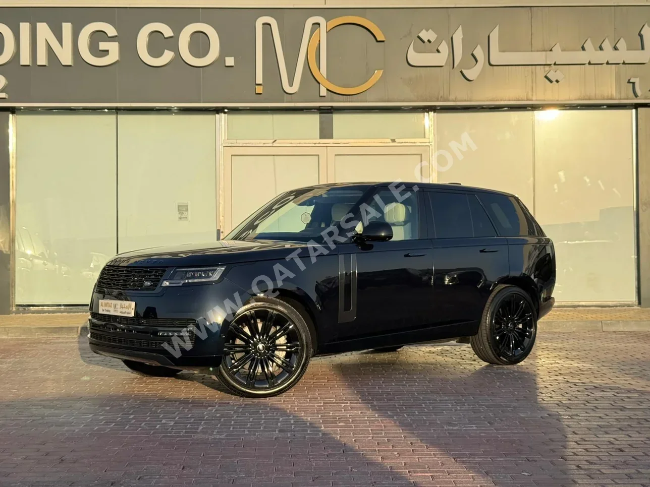 Land Rover Range Rover Vogue 2025 Automatic 253 Km 6 Cylinder Four Wheel Drive (4WD) SUV Blue With Warranty