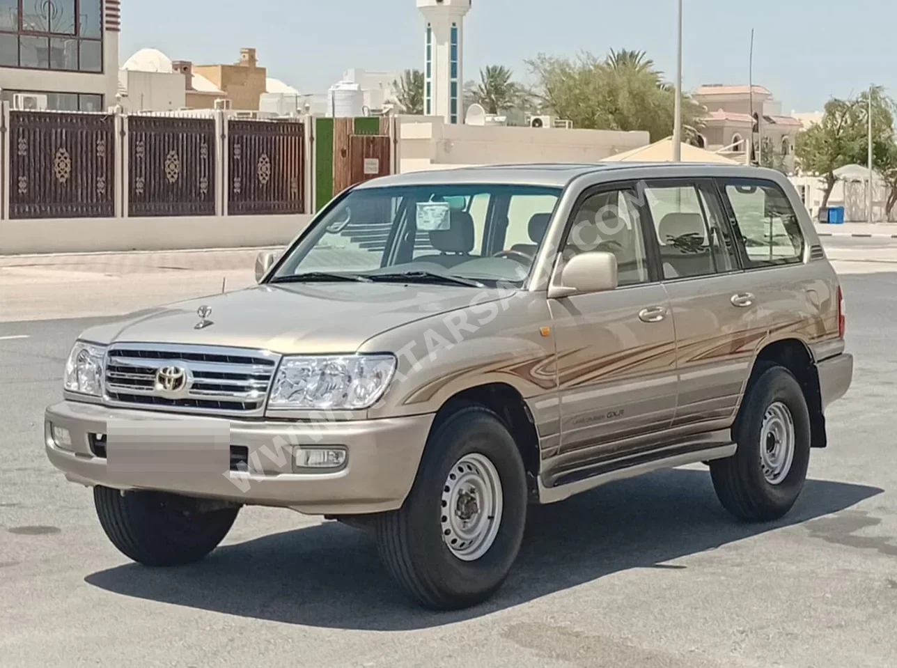 تويوتا لاند كروزر جي اكس ار 2006 عادي 350,000 كم 6 سلندر دفع رباعي اس يو في بيج