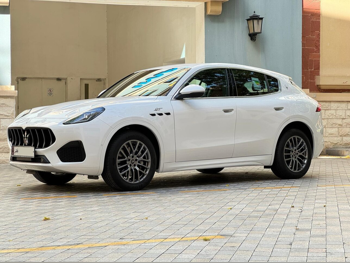 Maserati Grecale GT 2023 Automatic 34,000 Km 4 Cylinder All Wheel Drive (AWD) SUV White With Warranty