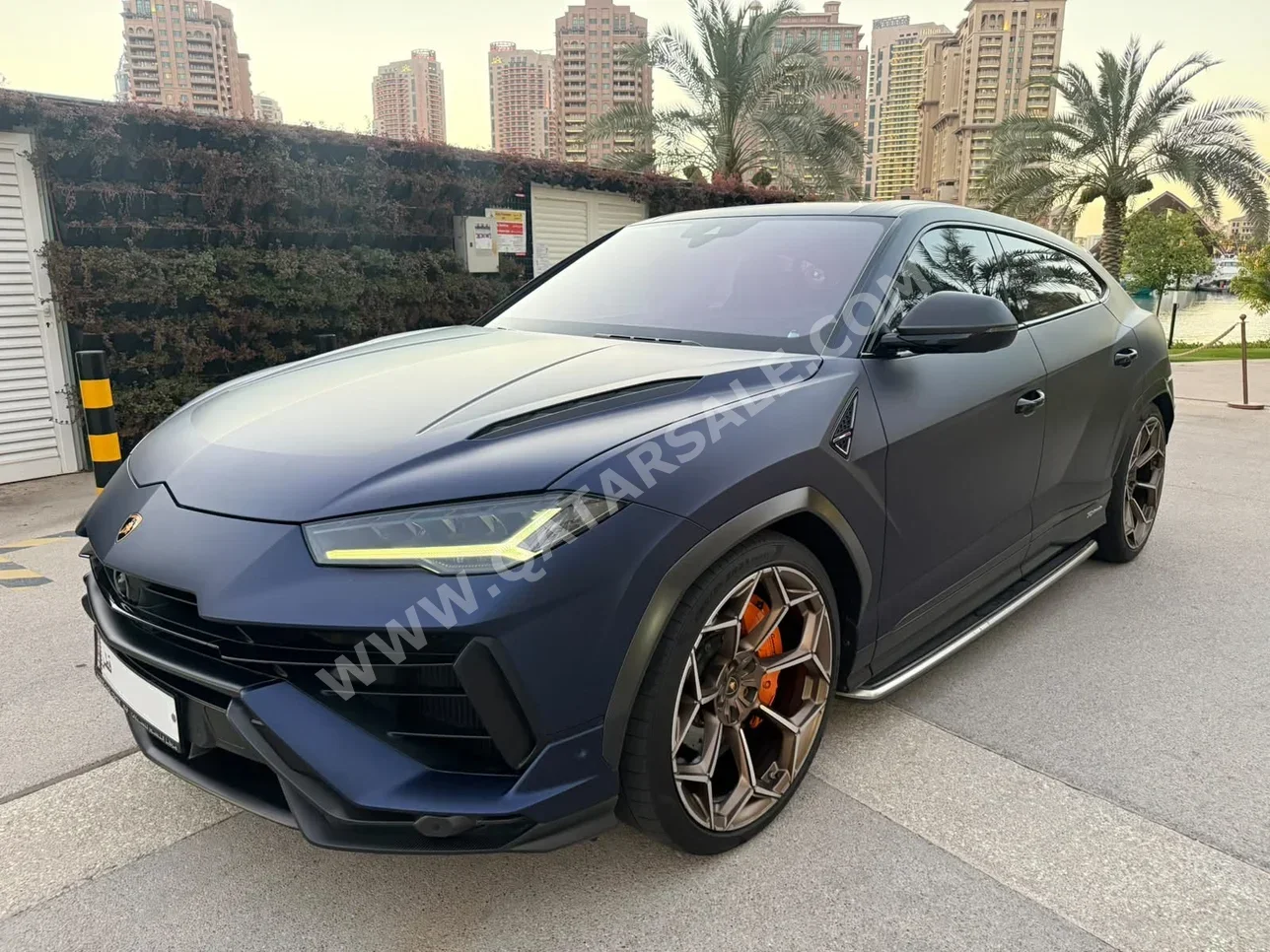 Lamborghini Urus Performante 2023 Automatic 65,000 Km 8 Cylinder Four Wheel Drive (4WD) SUV Blue matte With Warranty