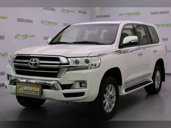 Toyota Land Cruiser GXR 2020 Automatic 169,000 Km 8 Cylinder Four Wheel Drive (4WD) SUV White