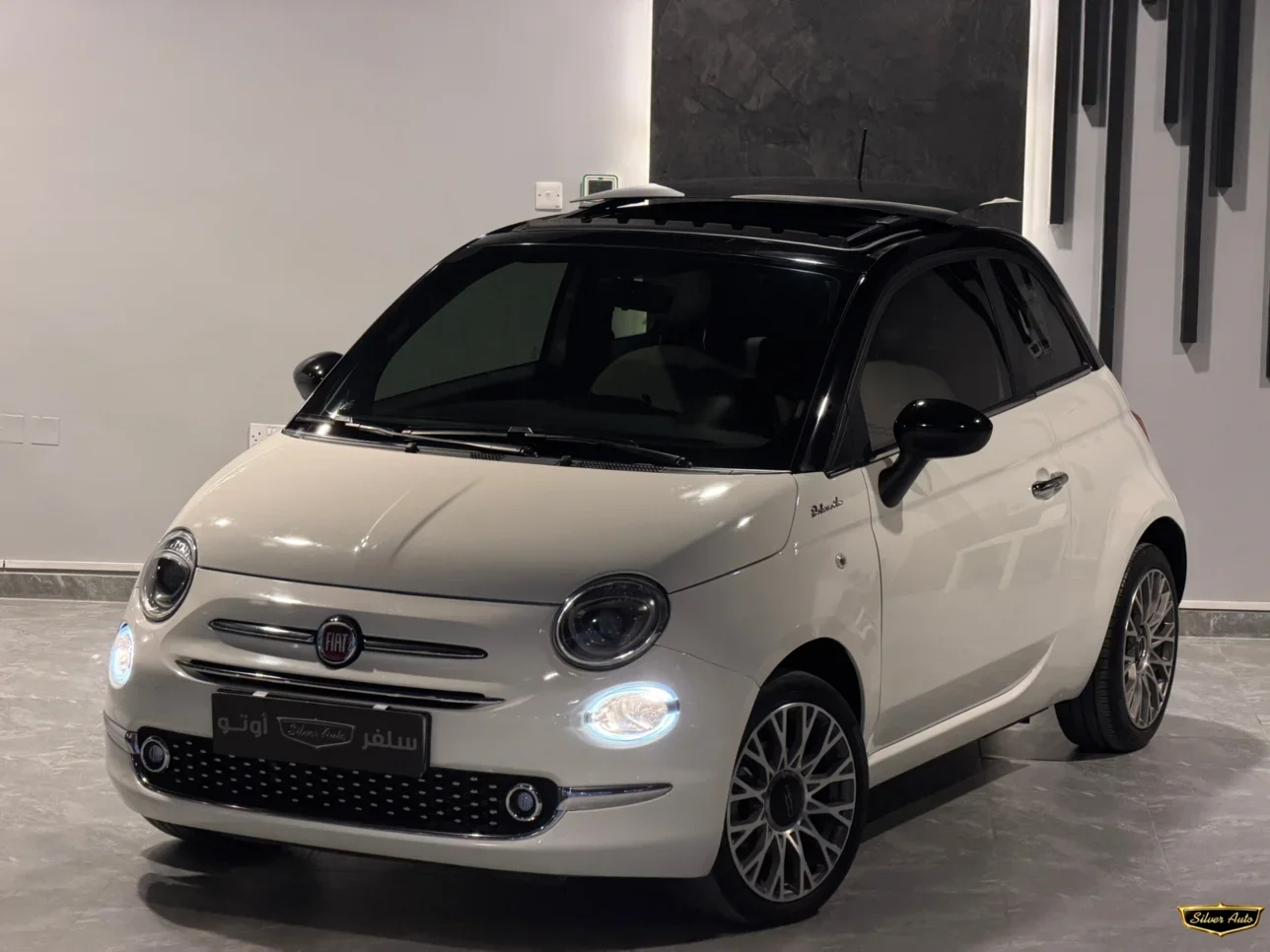 Fiat  500  2023  Automatic  53,000 Km  4 Cylinder  Front Wheel Drive (FWD)  Hatchback  White