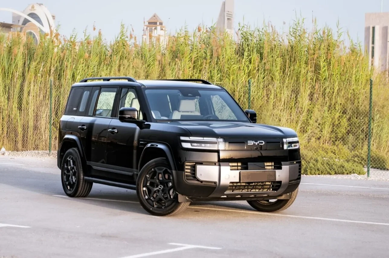 BYD  Ti7  Flag Ship  2027  Automatic  0 Km  4 Cylinder  Four Wheel Drive (4WD)  SUV  Black  With Warranty