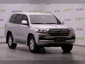 Toyota Land Cruiser GXR 2021 Automatic 127,000 Km 6 Cylinder Four Wheel Drive (4WD) SUV Silver