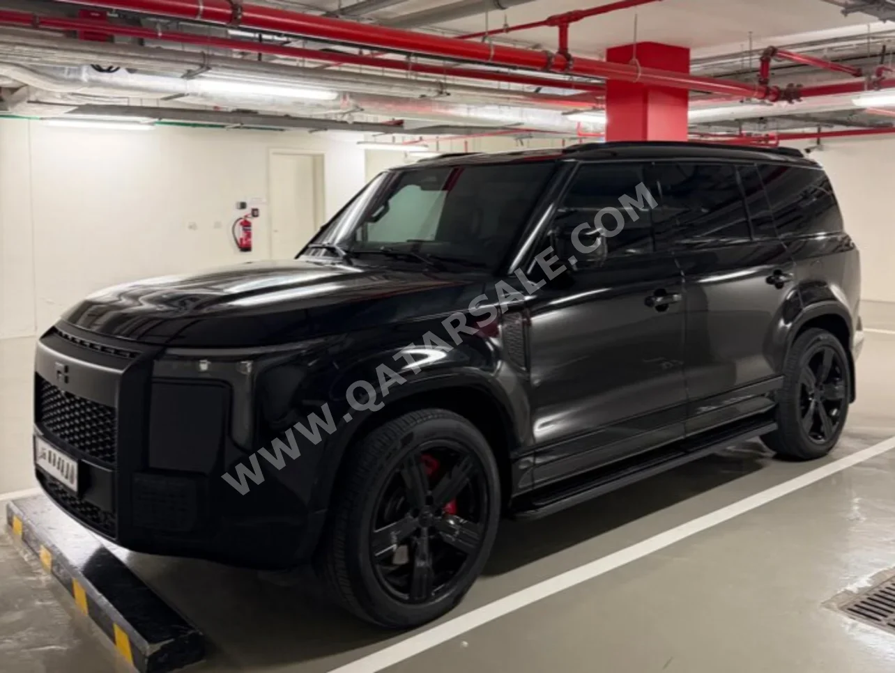 Rox Motor  Jishi  01 VIP  2025  Automatic  13,500 Km  4 Cylinder  All Wheel Drive (AWD)  SUV  Black  With Warranty