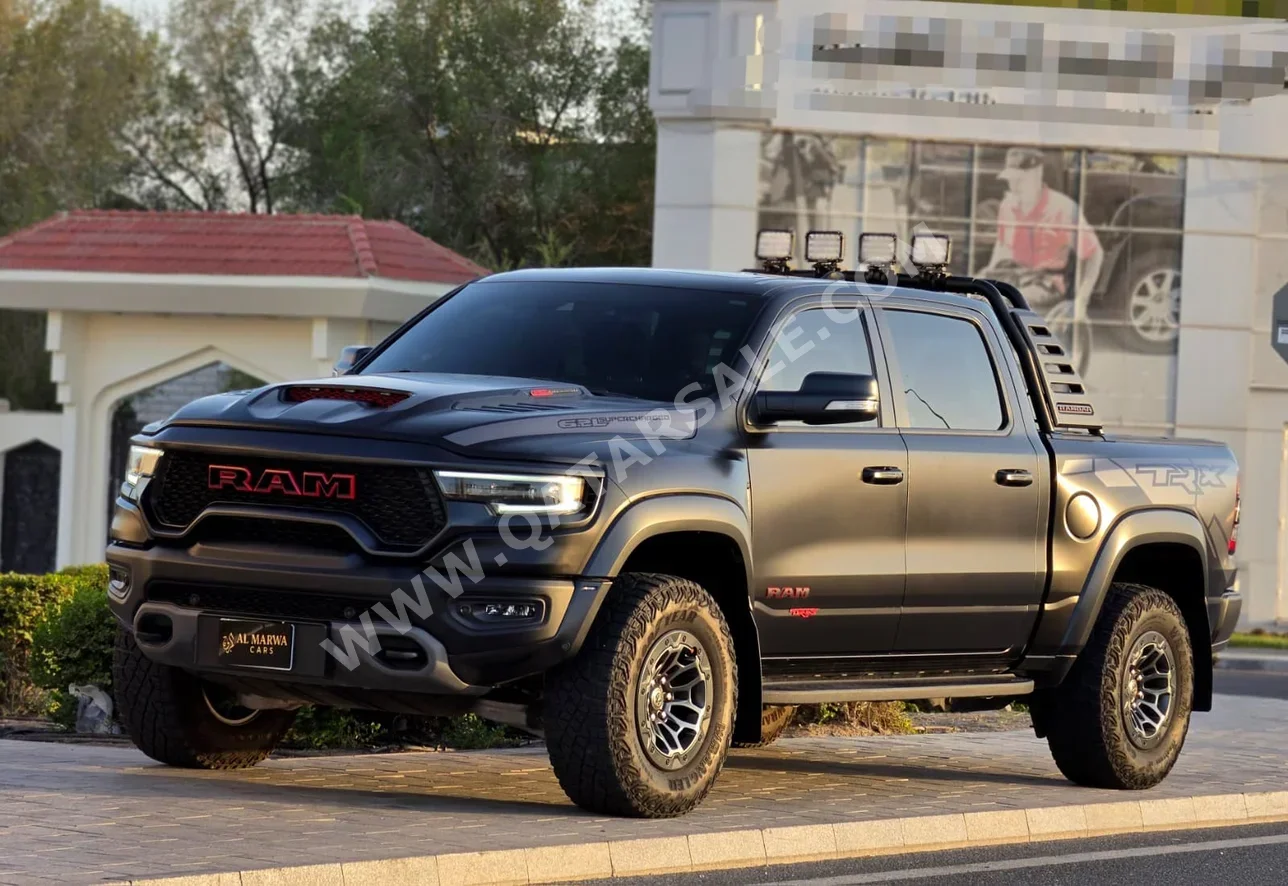 Dodge Ram TRX 2022 Automatic 40,000 Km 8 Cylinder Four Wheel Drive (4WD) Pick Up Black With Warranty