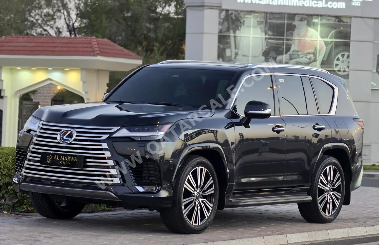 Lexus  LX  600 Luxury  2026  Automatic  22,000 Km  6 Cylinder  Four Wheel Drive (4WD)  SUV  Black  With Warranty
