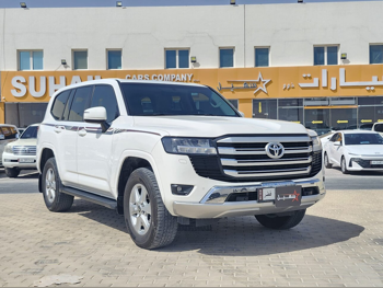 Toyota  Land Cruiser  GXR Twin Turbo  2022  Automatic  130,000 Km  6 Cylinder  Four Wheel Drive (4WD)  SUV  White