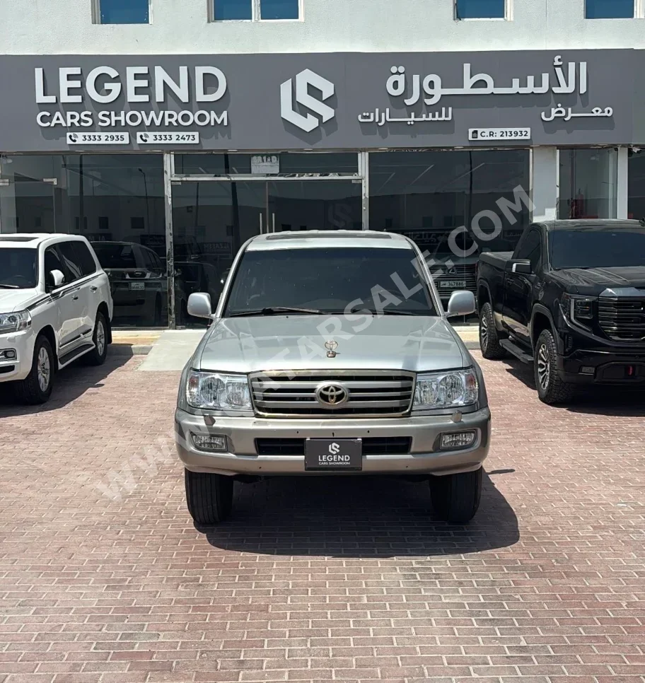 تويوتا لاند كروزر جي اكس ار 2007 عادي 380,000 كم 6 سلندر دفع رباعي اس يو في فضي
