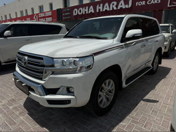 Toyota Land Cruiser GXR 2021 Automatic 210,000 Km 8 Cylinder Four Wheel Drive (4WD) SUV White