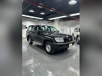 Toyota Land Cruiser G 2007 Manual 58,000 Km 6 Cylinder Four Wheel Drive (4WD) SUV Black