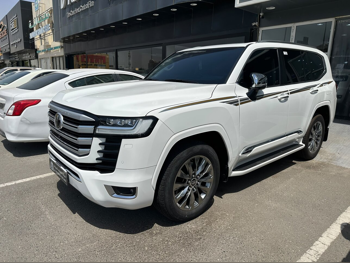 Toyota Land Cruiser VXR Twin Turbo 2024 Automatic 26,000 Km 6 Cylinder Four Wheel Drive (4WD) SUV White With Warranty