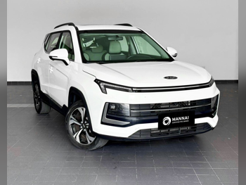 JAC Motors  JS4  Intelligent  2025  Automatic  38,000 Km  4 Cylinder  Front Wheel Drive (FWD)  SUV  White  With Warranty