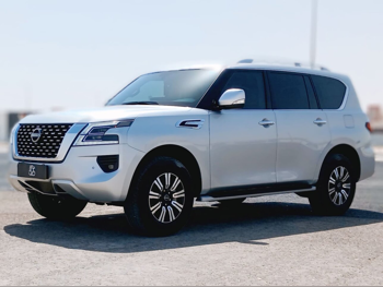 Nissan  Patrol  SE  2023  Automatic  54,000 Km  6 Cylinder  Four Wheel Drive (4WD)  SUV  Silver