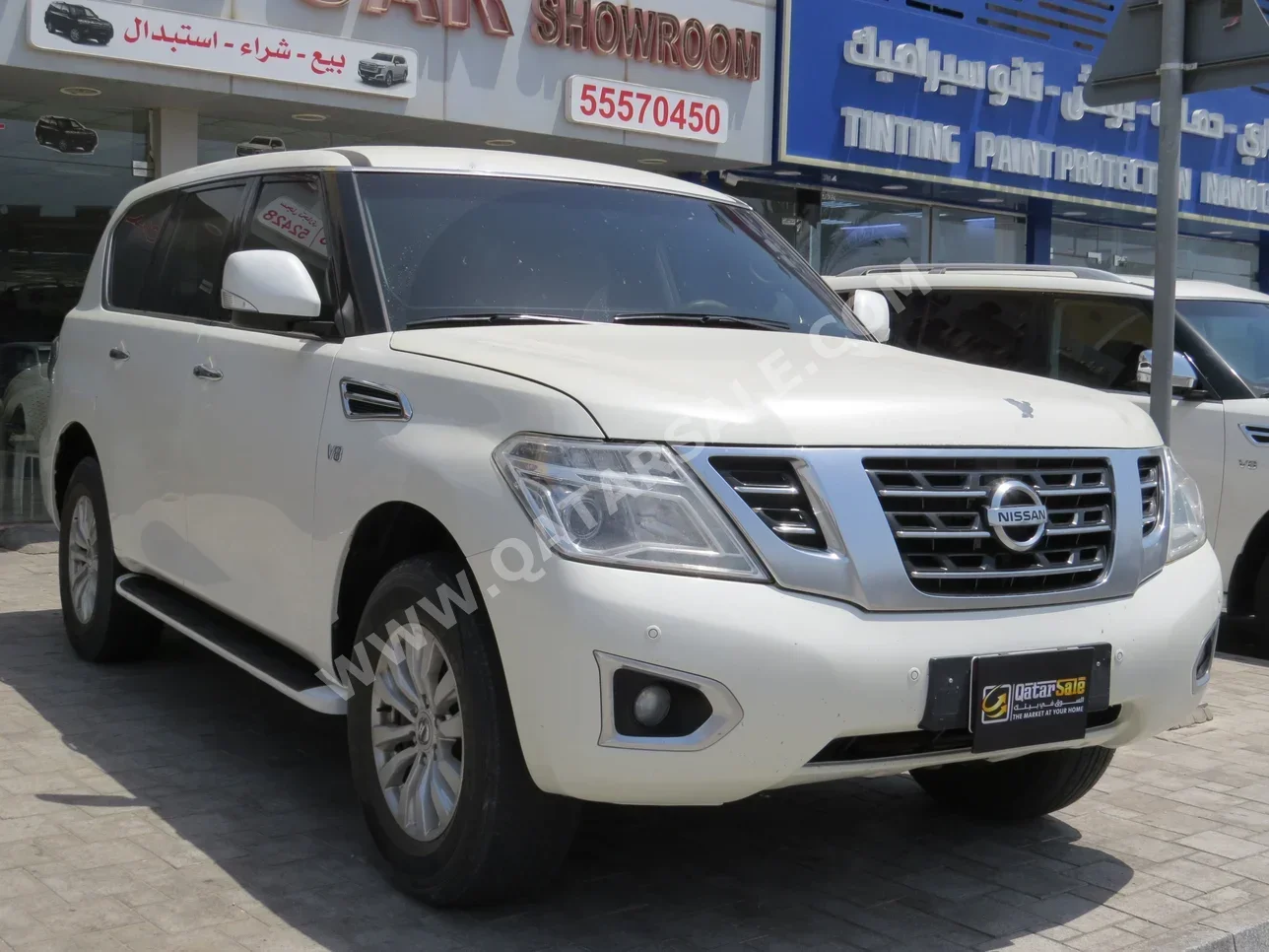 نيسان  باترول  اس اي  2014  اوتوماتيك  236,000 كم  8 سلندر  دفع رباعي  اس يو في  أبيض