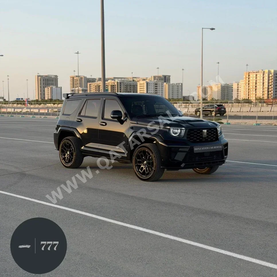 جي دبليو ام  تانك 700  6 سلندر  إس يو في 4 في 4  أسود  2027