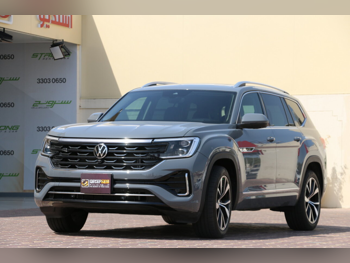 Volkswagen Teramont R Line 2024 Automatic 18,600 Km 4 Cylinder Four Wheel Drive (4WD) SUV Gray With Warranty