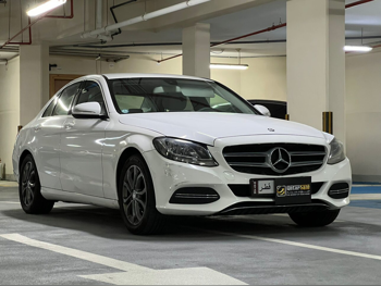 Mercedes-Benz  C-Class  180  2015  Automatic  245,000 Km  4 Cylinder  Front Wheel Drive (FWD)  Sedan  White