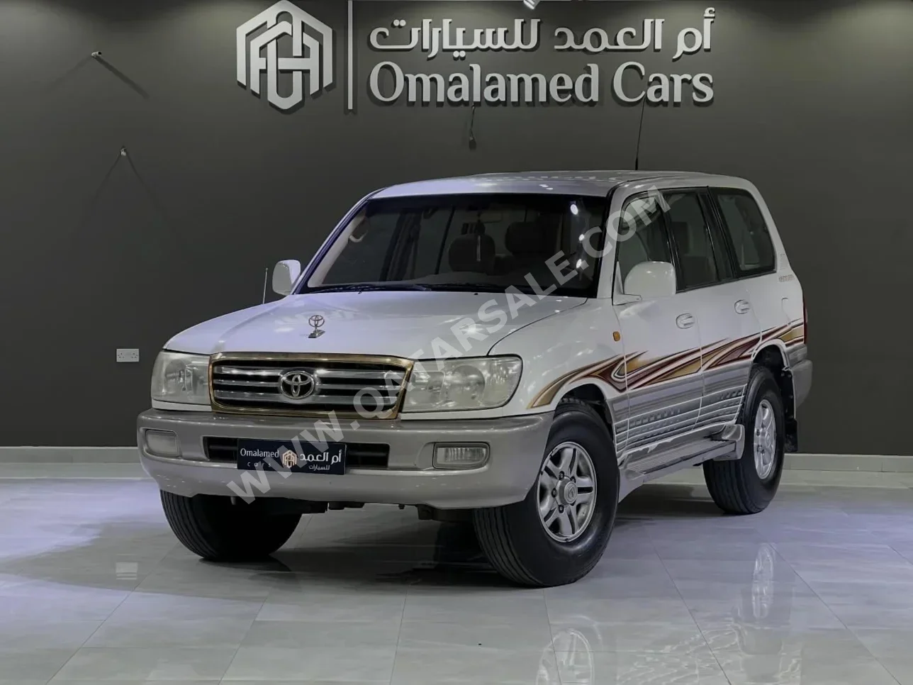 Toyota  Land Cruiser  GXR  2004  Manual  555,000 Km  6 Cylinder  Four Wheel Drive (4WD)  SUV  White