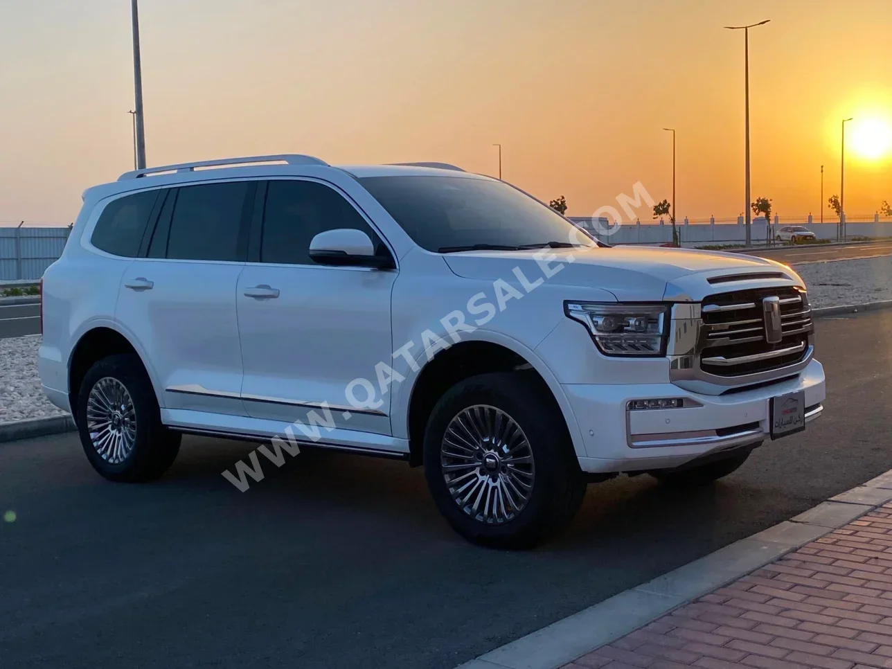 جي دبليو ام تانك 500 2025 اوتوماتيك 41,000 كم 6 سلندر دفع رباعي اس يو في أبيض تحت الضمان