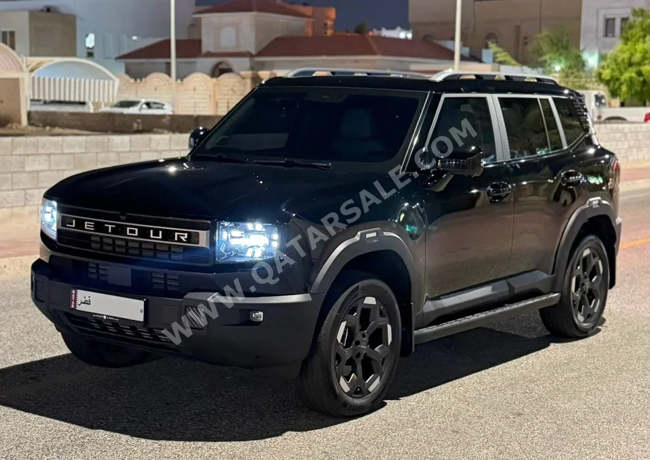 Jetour  T1  Luxury  2026  Automatic  19,000 Km  4 Cylinder  Four Wheel Drive (4WD)  SUV  Black  With Warranty