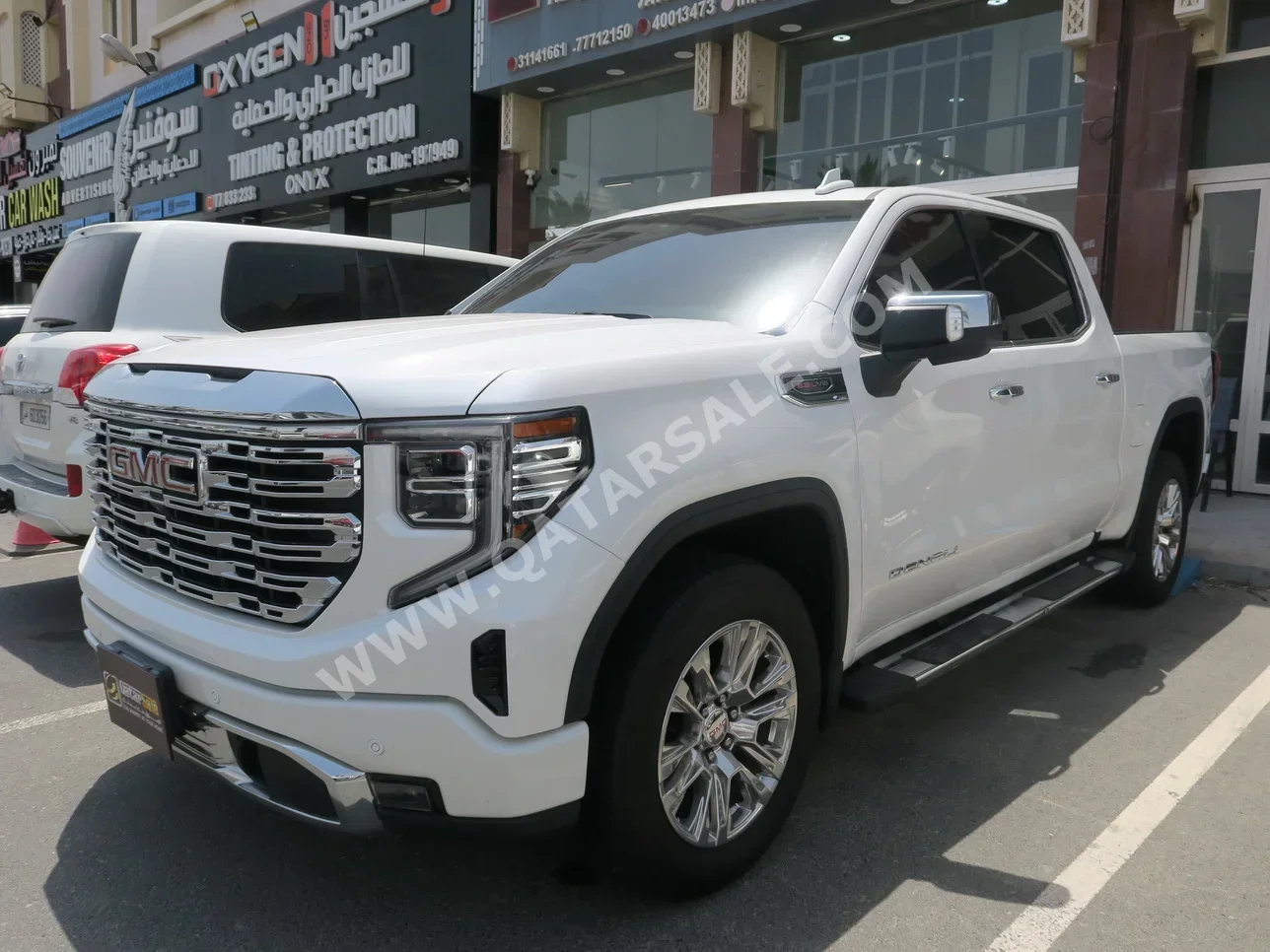 GMC Sierra Denali 2022 Automatic 83,000 Km 8 Cylinder Four Wheel Drive (4WD) Pick Up White With Warranty