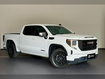 GMC  Sierra  Elevation  2024  Automatic  53,500 Km  8 Cylinder  Four Wheel Drive (4WD)  Pick Up  White  With Warranty