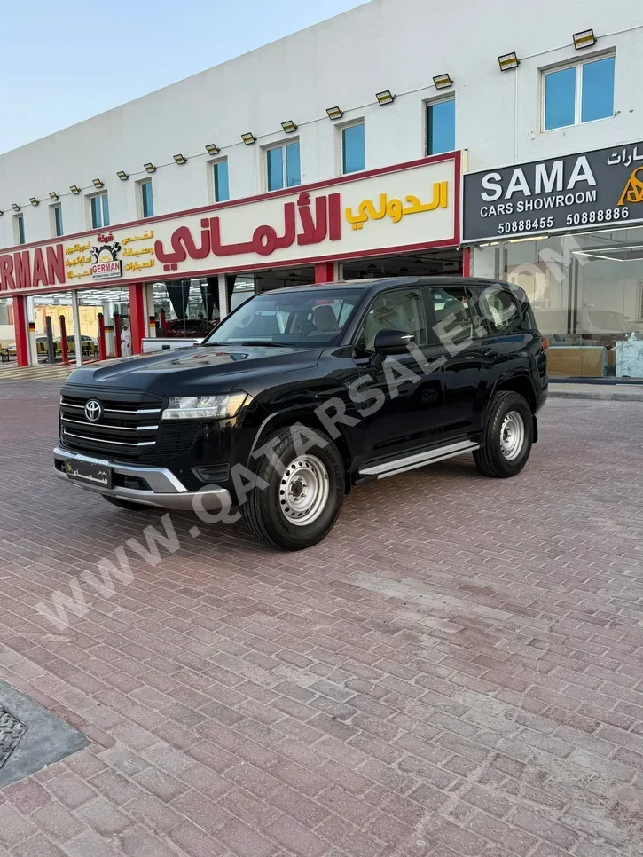 Toyota Land Cruiser GX 2023 Automatic 170,000 Km 6 Cylinder Four Wheel Drive (4WD) SUV Black