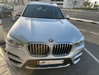بي ام دبليو  الفئة - اكس  اكس 3  2020  اوتوماتيك  98,000 كم  4 سلندر  دفع رباعي  اس يو في  رمادي  تحت الضمان