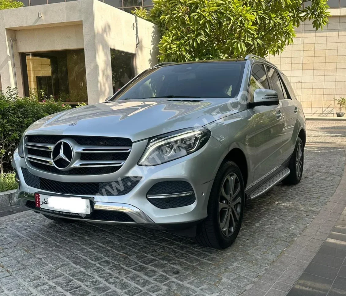 Mercedes-Benz GLE 400 2017 Automatic 170,000 Km 6 Cylinder Four Wheel Drive (4WD) SUV Silver