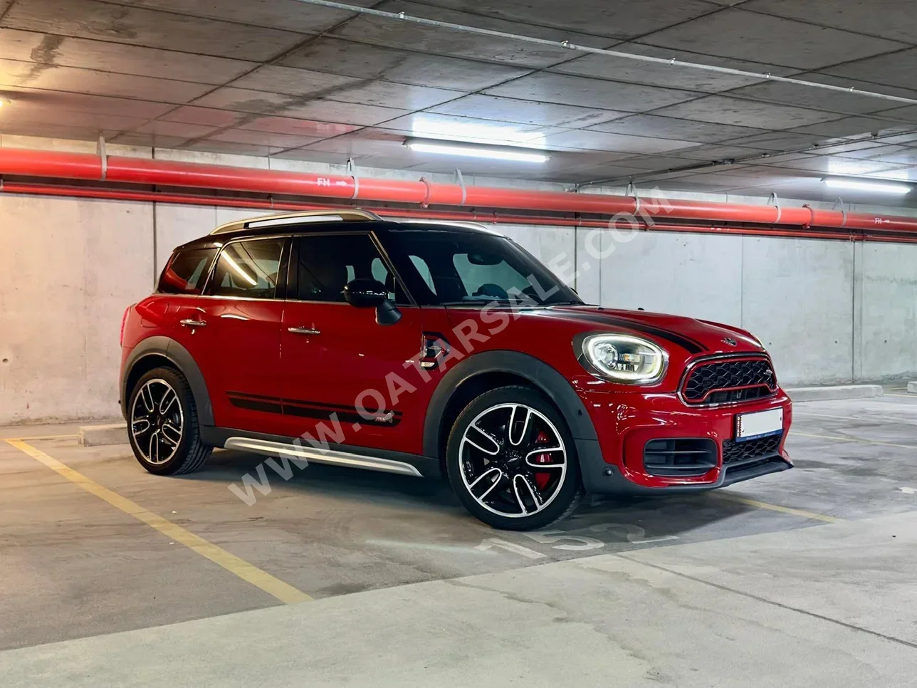 Mini Cooper CountryMan 2019 Automatic 63,000 Km 4 Cylinder Rear Wheel Drive (RWD) Hatchback Red