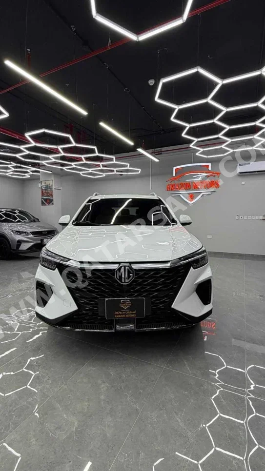 MG RX5 Turbo 2023 Automatic 58,000 Km 4 Cylinder Four Wheel Drive (4WD) SUV White With Warranty