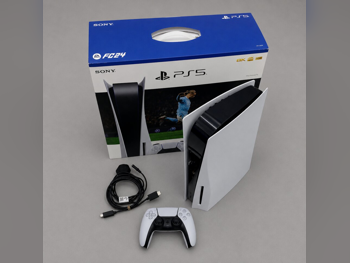 Sony PlayStation 5 Disk Edition - 825 GB -Included Controllers: 1