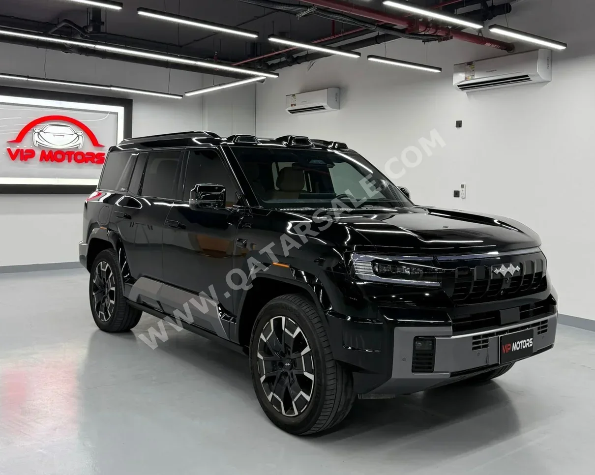 BYD  Leopard 8  2024  Automatic  32,000 Km  4 Cylinder  All Wheel Drive (AWD)  SUV  Black