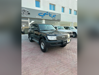 تويوتا  لاند كروزر  جي اكس  2007  عادي  185,000 كم  6 سلندر  دفع رباعي  اس يو في  أسود