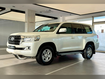Toyota  Land Cruiser  GX  2021  Automatic  116,000 Km  6 Cylinder  Four Wheel Drive (4WD)  SUV  White