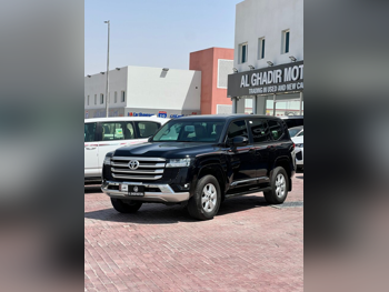 Toyota  Land Cruiser  GXR  2025  Automatic  12,000 Km  6 Cylinder  Four Wheel Drive (4WD)  SUV  Black  With Warranty