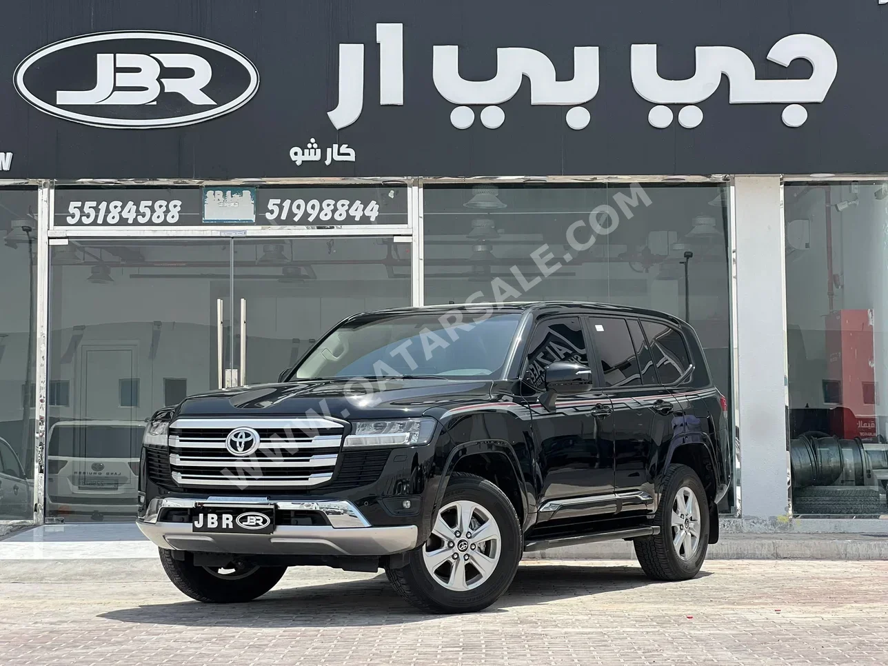 تويوتا لاند كروزر جي اكس ار 2023 اوتوماتيك 60,000 كم 6 سلندر دفع رباعي اس يو في أسود تحت الضمان