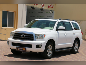 Toyota Sequoia 2015 Automatic 453,000 Km 8 Cylinder Four Wheel Drive (4WD) SUV White