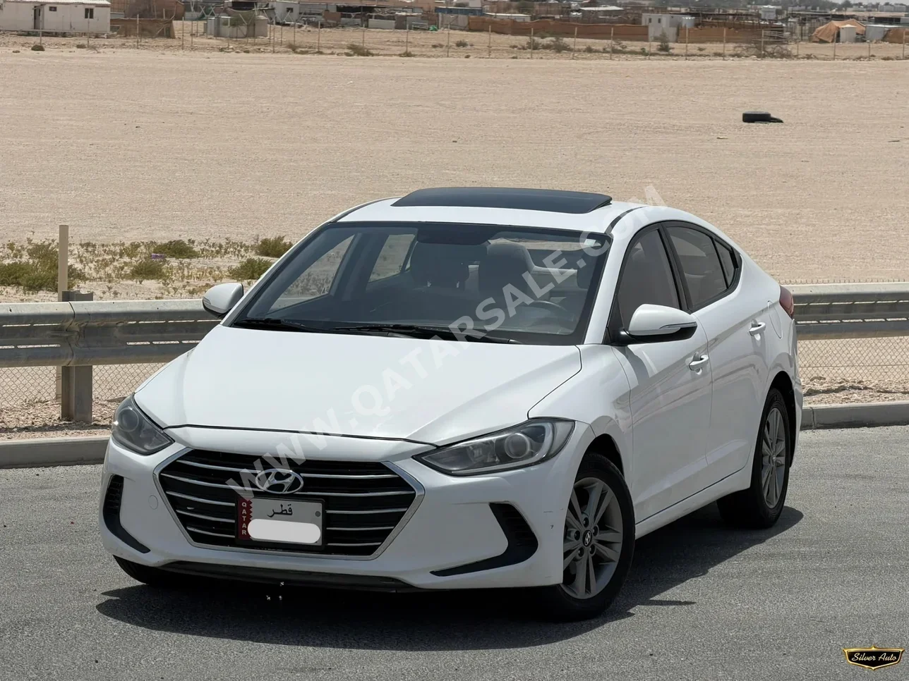 Hyundai Elantra 2017 Automatic 123,000 Km 4 Cylinder Front Wheel Drive (FWD) Sedan White
