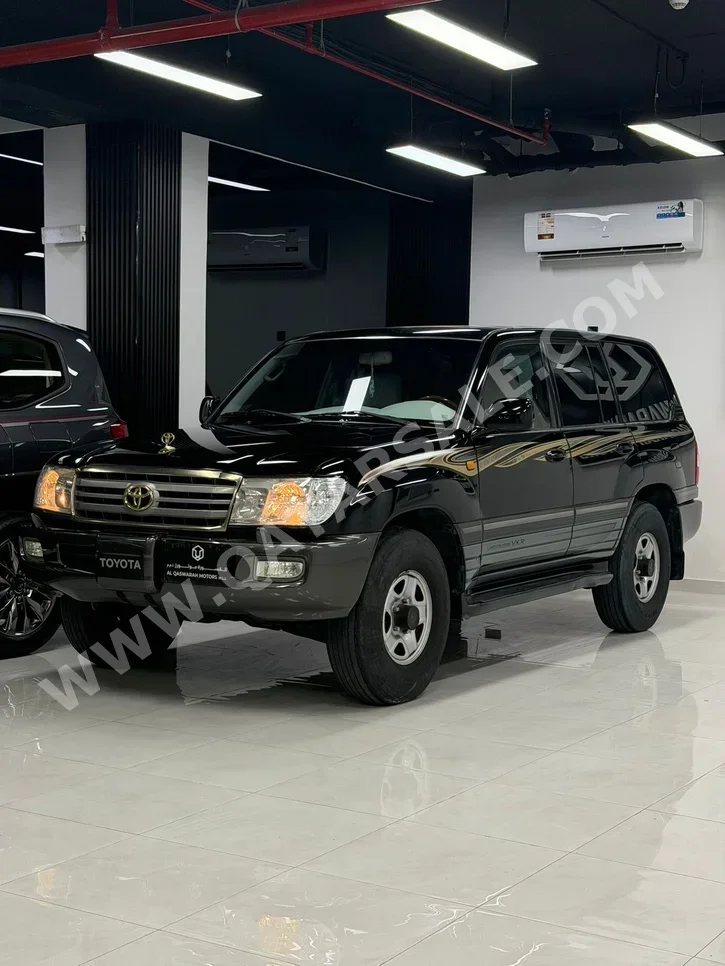 Toyota Land Cruiser VXR 2007 Automatic 501,000 Km 8 Cylinder Four Wheel Drive (4WD) SUV Black