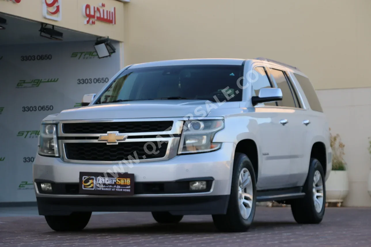 Chevrolet  Tahoe  2016  Automatic  215,000 Km  8 Cylinder  Four Wheel Drive (4WD)  SUV  Gray