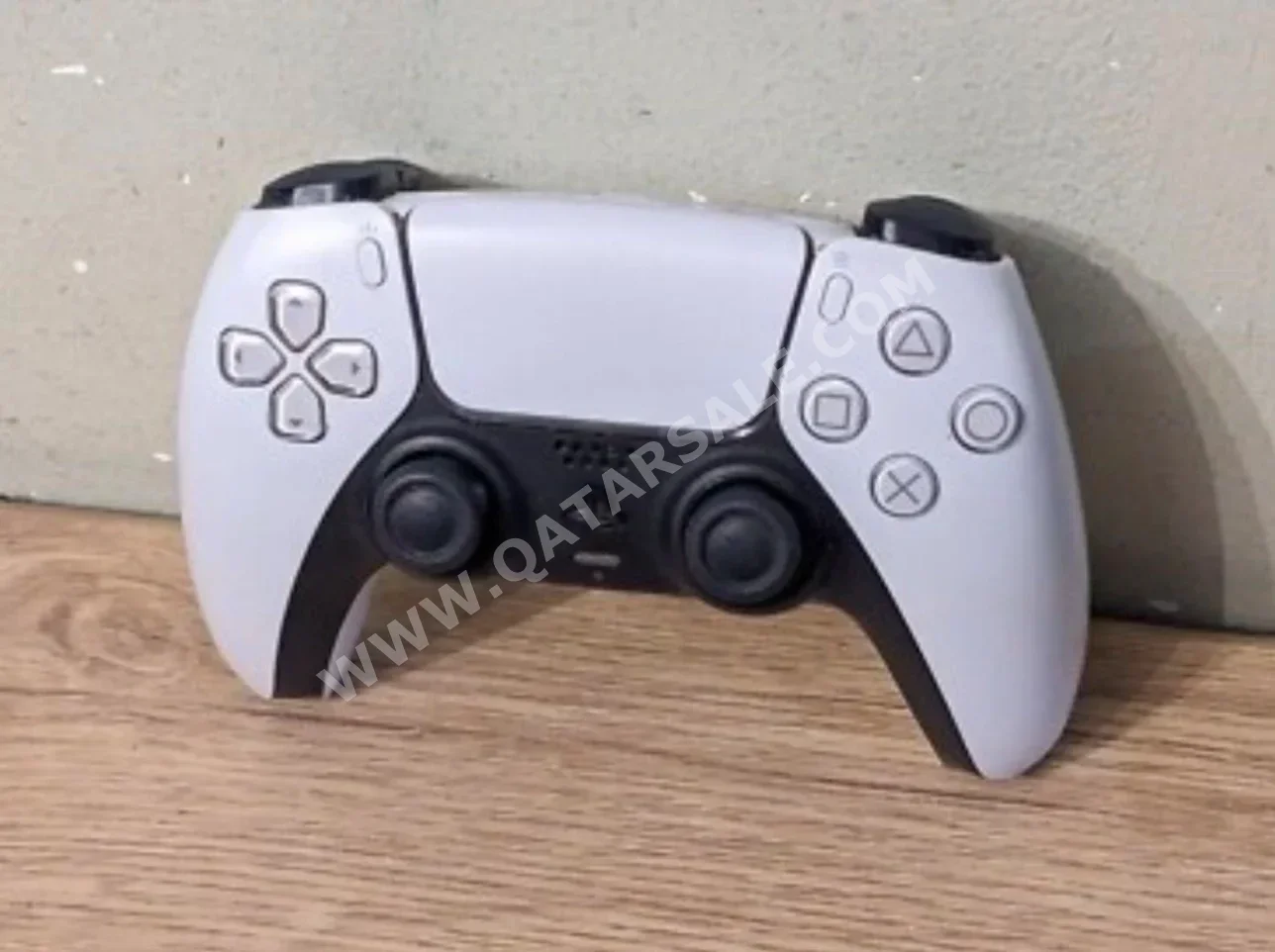Console Accessories Controller - Sony - PlayStation 5 - White