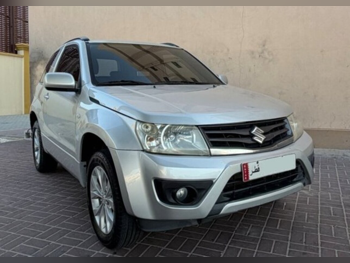 Suzuki Grand Vitara 2014 Automatic 173,000 Km 4 Cylinder Four Wheel Drive (4WD) SUV Silver