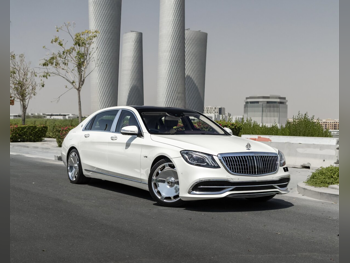 مرسيدس - بنز مايباخ S600 2016 اوتوماتيك 67,000 كم 12 سلندر دفع كلي مستمر سيدان أبيض