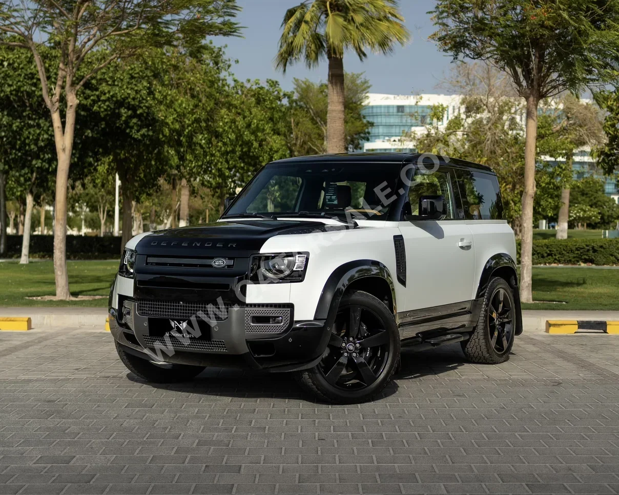 Land Rover Defender 90 X 2023 Automatic 28,000 Km 8 Cylinder Four Wheel Drive (4WD) SUV White With Warranty