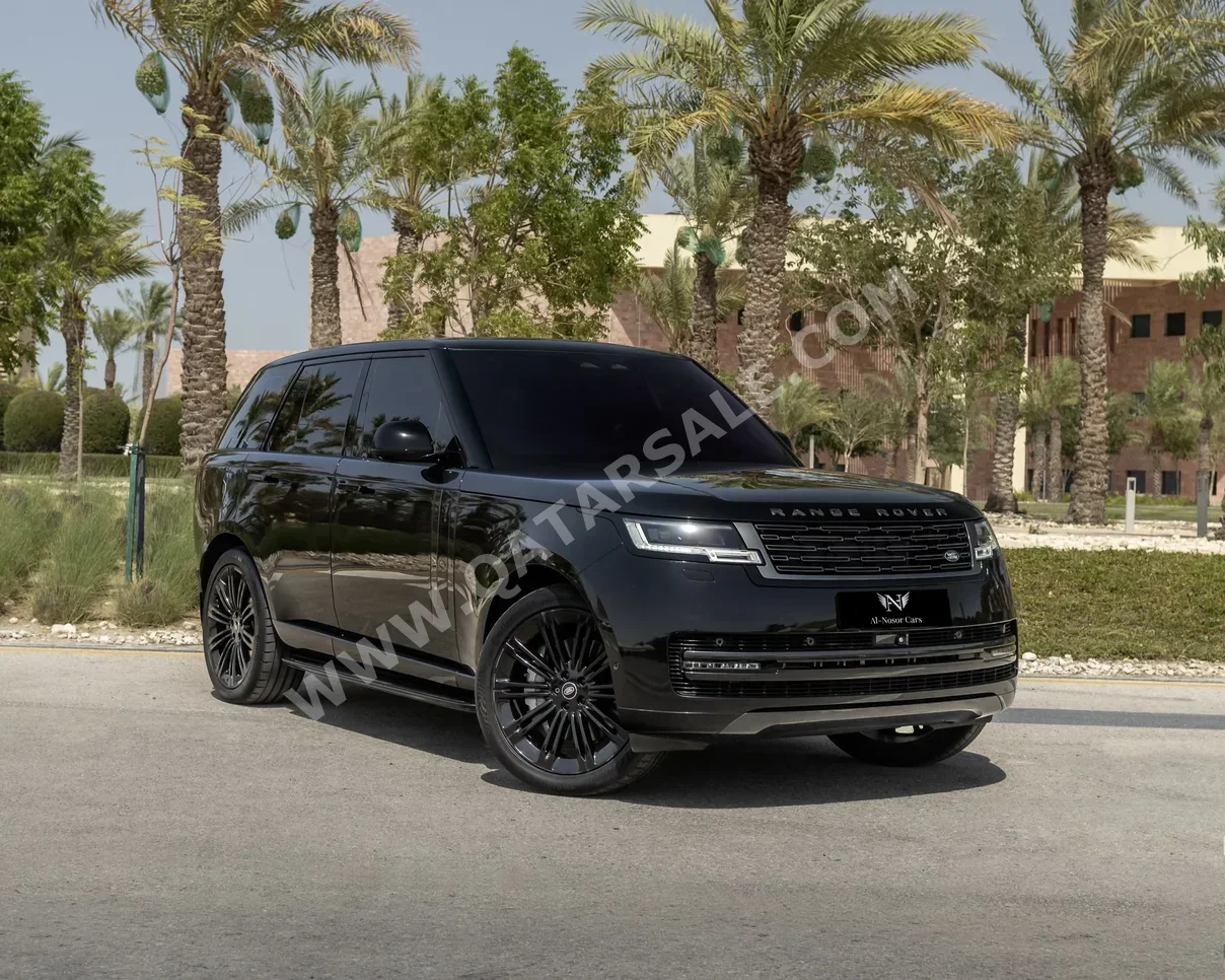Land Rover  Range Rover  Vogue HSE  2023  Automatic  21,000 Km  8 Cylinder  Four Wheel Drive (4WD)  SUV  Black  With Warranty