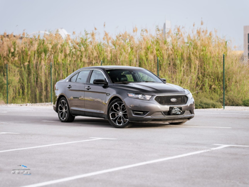 Ford  Taurus  SE  2016  Automatic  98,600 Km  6 Cylinder  Rear Wheel Drive (RWD)  Sedan  Gray