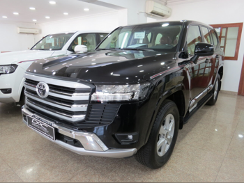 Toyota  Land Cruiser  GXR  2025  Automatic  0 Km  6 Cylinder  Four Wheel Drive (4WD)  SUV  Black  With Warranty